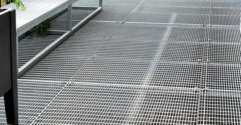 Сроки изготовления решетчатого настила: от чего зависят и как их сократить